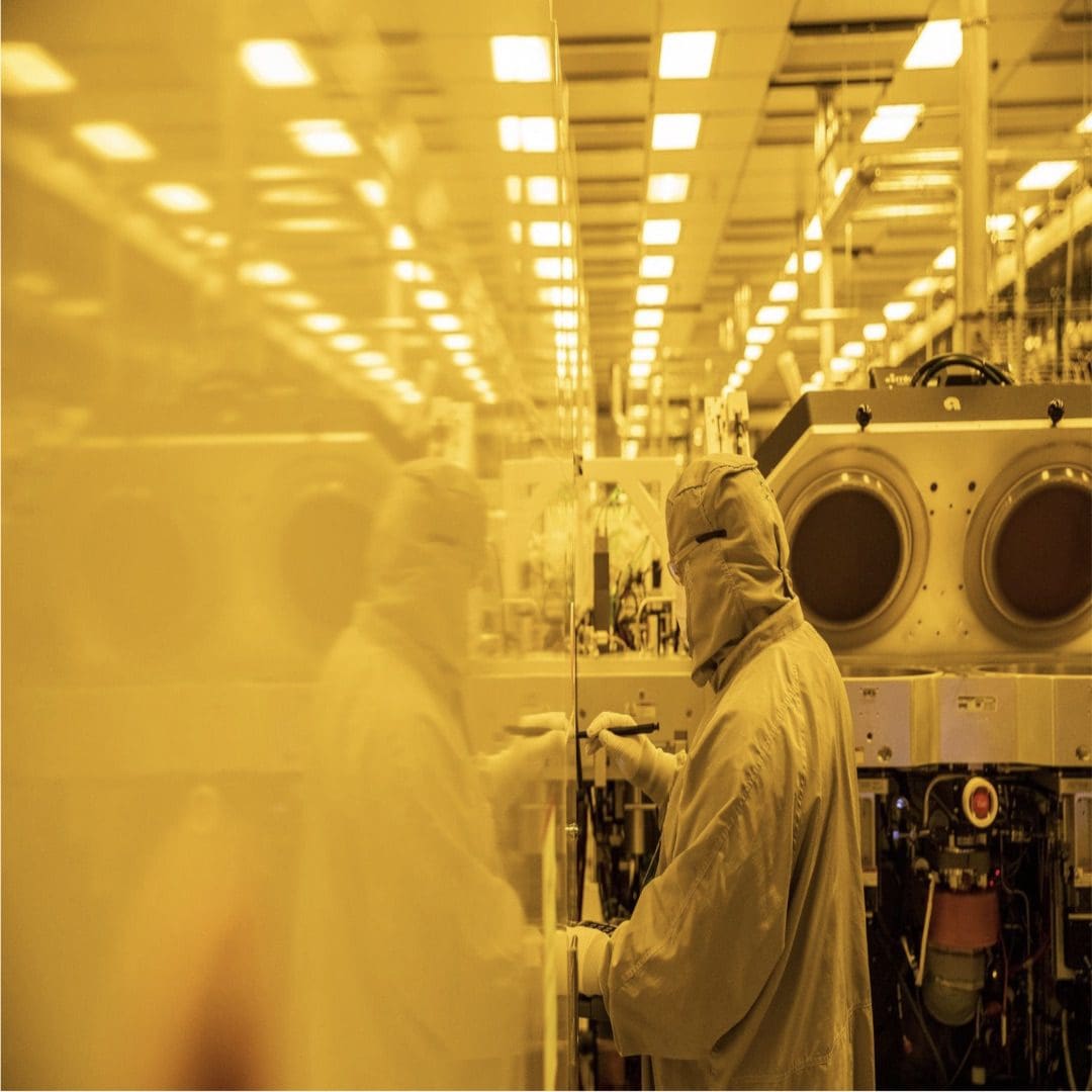 Non UV LED Lights vs. Lights With No UV Light Below 450nm Non UV LED Lights vs. Lights With No UV Light Below 450nm Billions Start Flowing to Chip Makers for New U.S. Factories