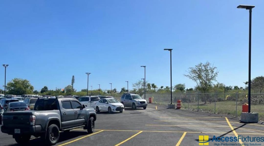 commercial-solar-lights-parking-lot-daytime