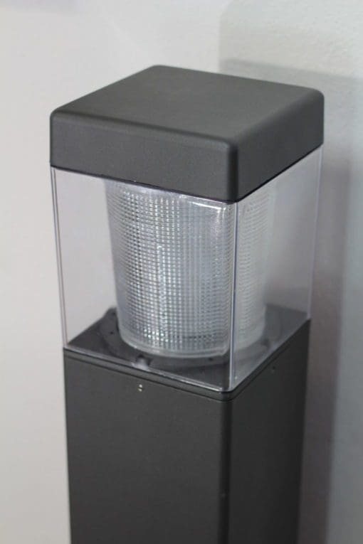 square-bollard-light-type-v-top-view
