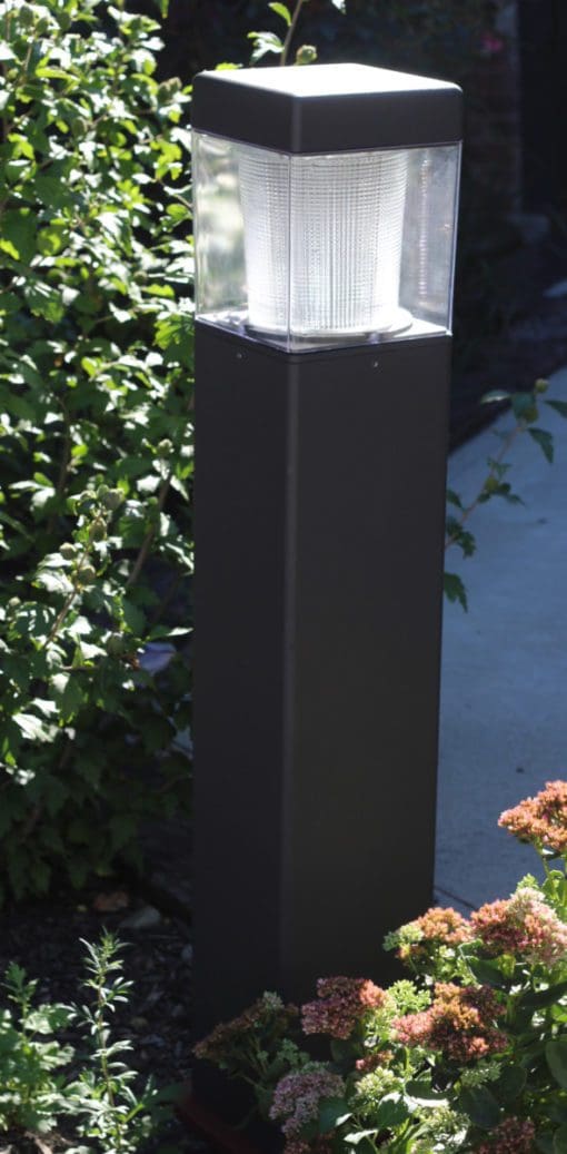 square-bollard-light-type-garden